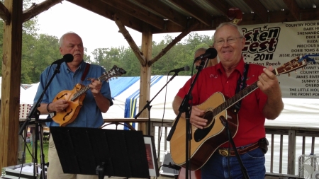 2012 08-25 tristenfest _ country proud bluegrass band - 11.jpg