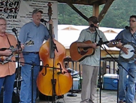 2012 08-25 tristenfest _ the courtney hollow band - 8.jpg