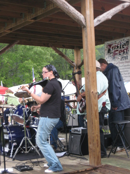 2012 08-25 tristenfest _0043 tommy wood band.jpg