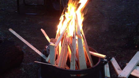 2012 09-30 the campfire - 1.jpg